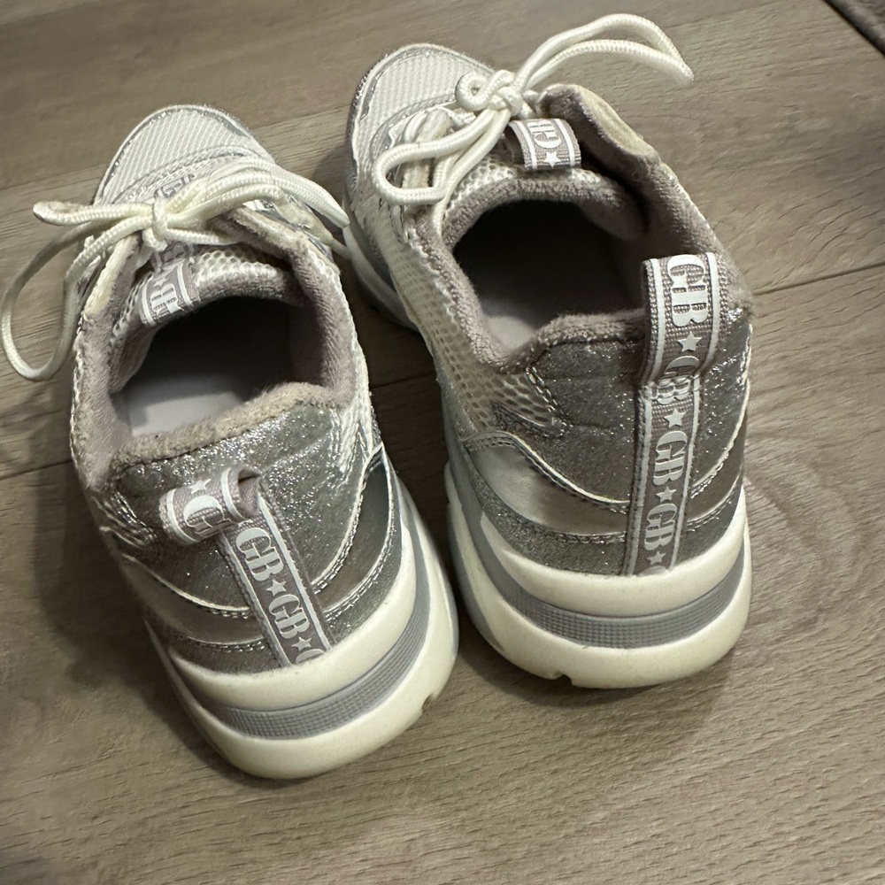 GIANI BERNINI SNEAKERS WITH BLING - Picture 3 of 6